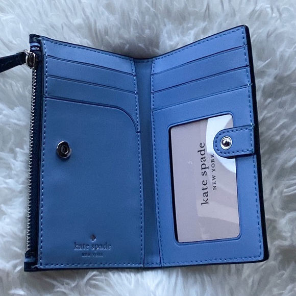 NWT Kate Spade Slim Bifold Wallet - Picture 4 of 5